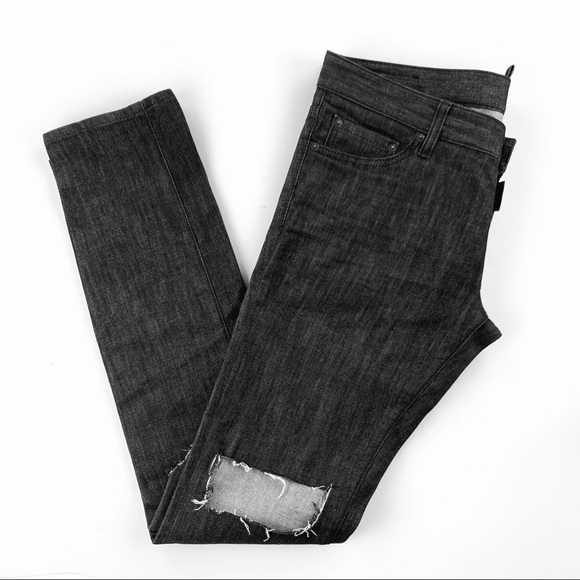 DSQUARED Other - DSQUARED $680 Men’s Slim Jeans